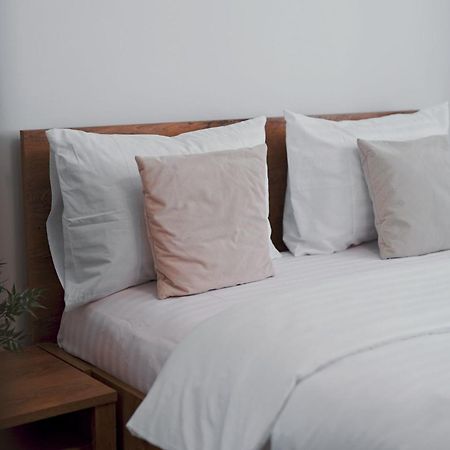 Luxury Apartament Ultracentral Of Suceava Esplanada Buitenkant foto